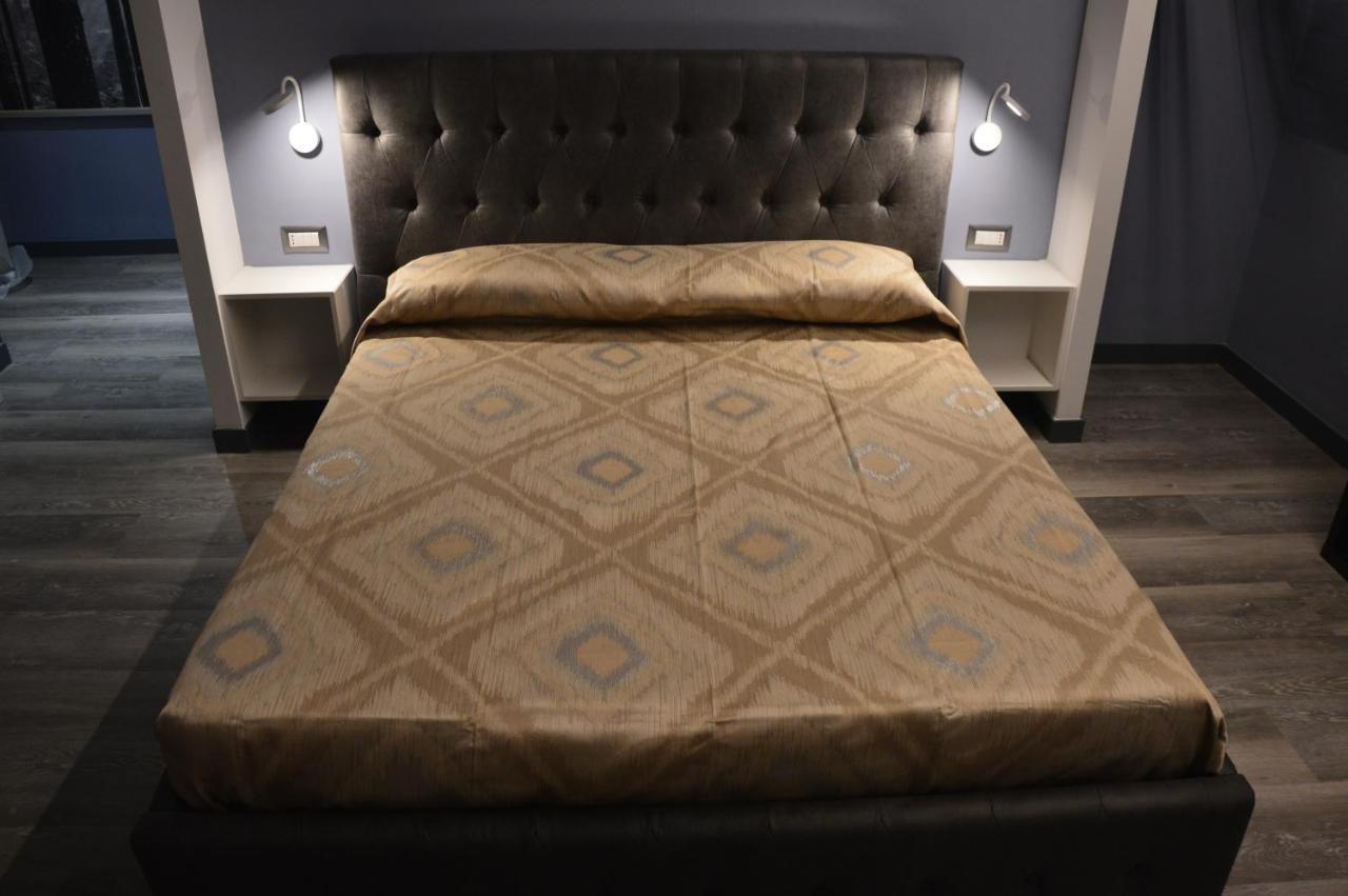 Luxury Bellevue Centro Citta Apartman Pescara Kültér fotó