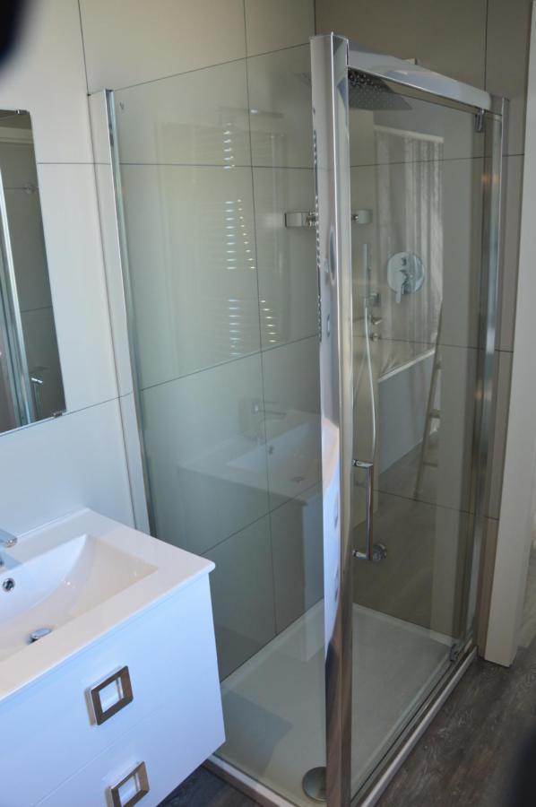 Luxury Bellevue Centro Citta Apartman Pescara Kültér fotó